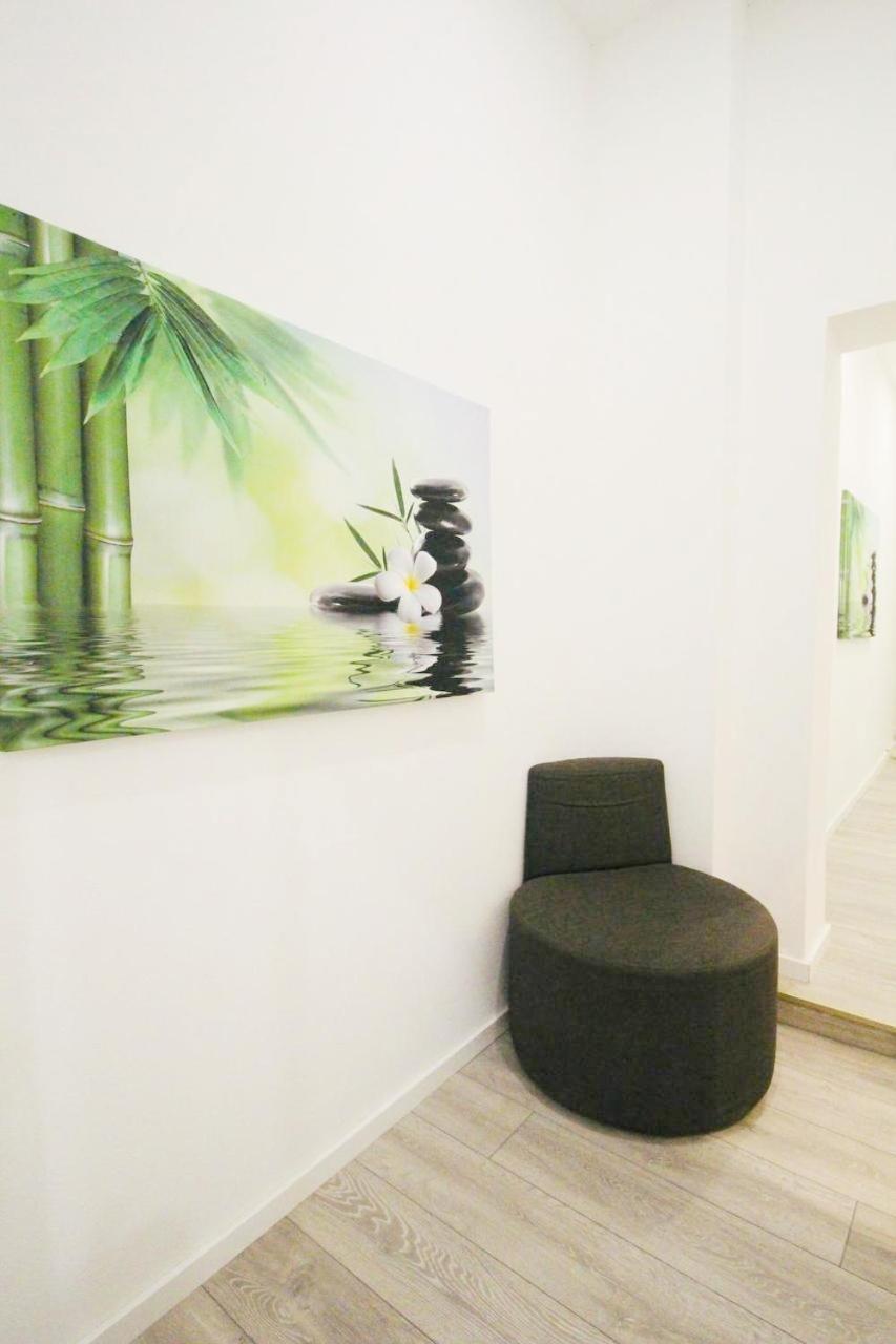 וינה Comfortable Rooms In Akh Area מראה חיצוני תמונה