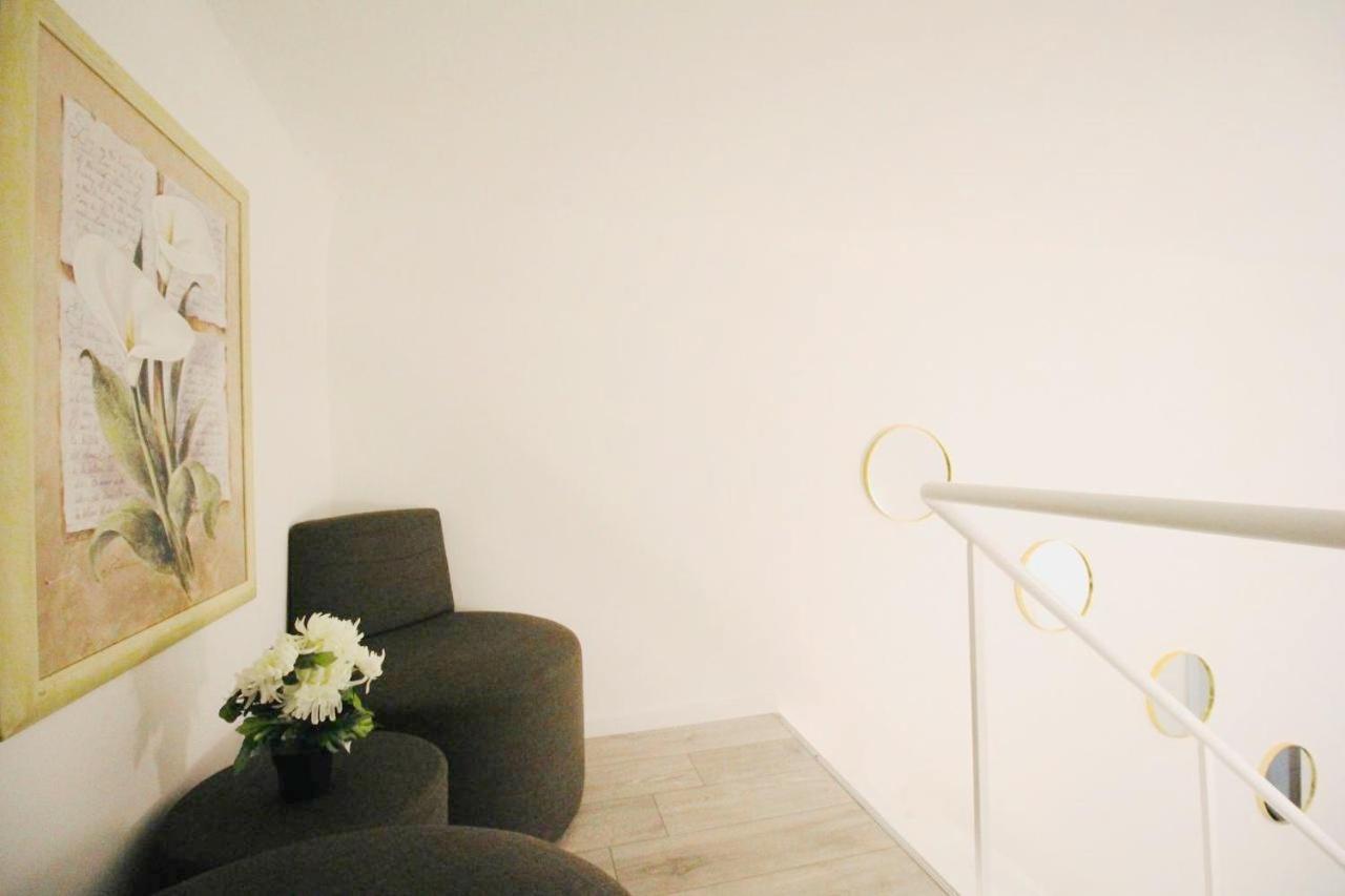 וינה Comfortable Rooms In Akh Area מראה חיצוני תמונה