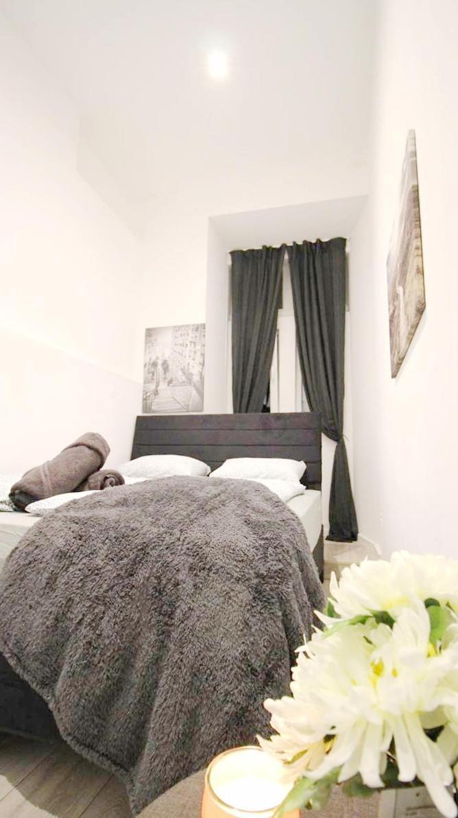 וינה Comfortable Rooms In Akh Area מראה חיצוני תמונה